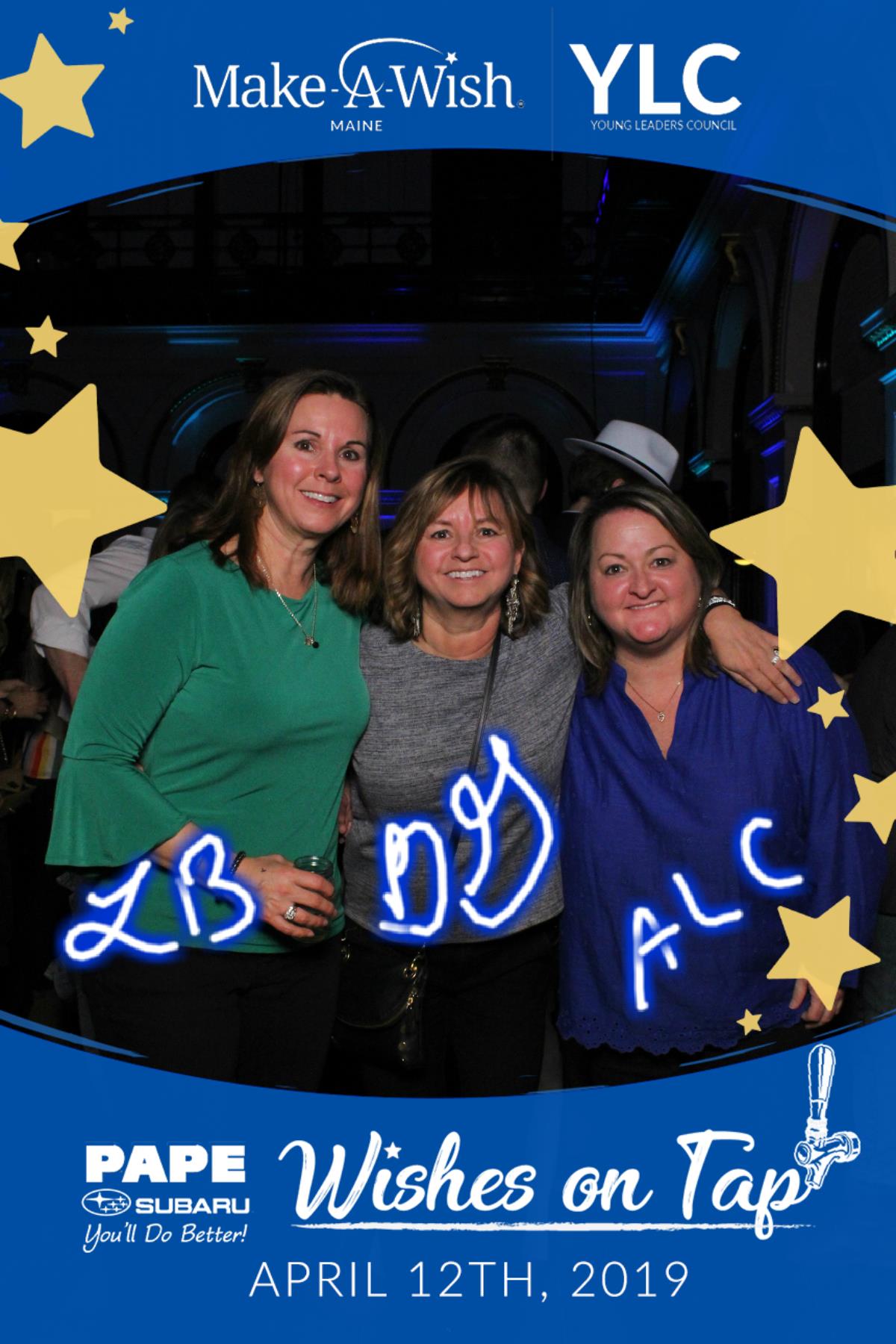 Wishes on Tap | View more photos from the event at gallery.mainemagicmirror.com/u/MaineMagicMirror/Wishes-on-Tap